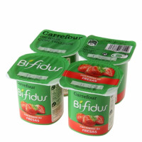 Bífidus con trozos de fresa CARREFOUR pack de 4 unidades de 125 g.